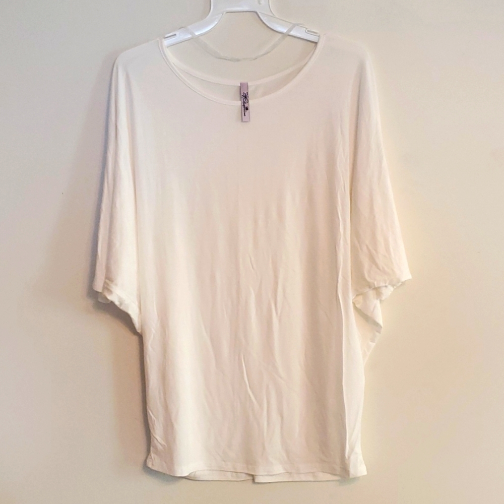 Super Line Women's White Tee